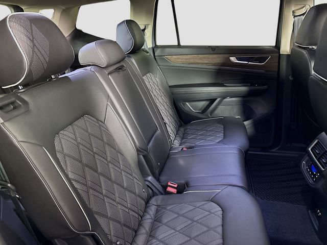 2026 Volkswagen Atlas SEL Premium R-Line - Photo 31