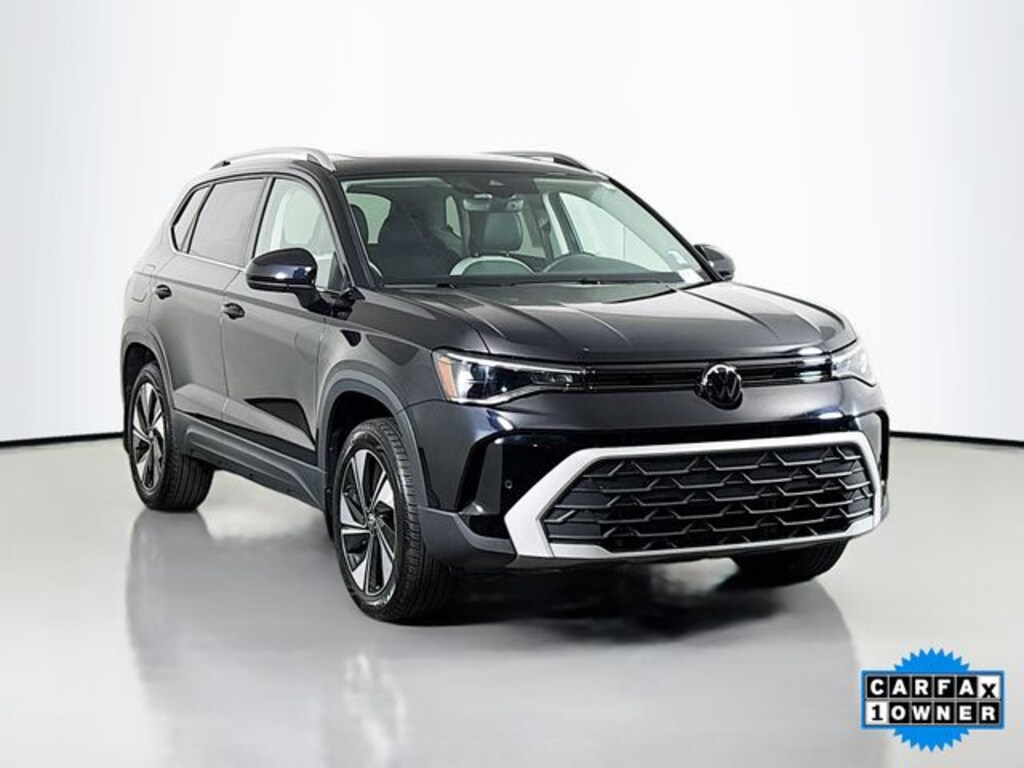 Used 2025 Volkswagen Taos 1.5T SE SUV