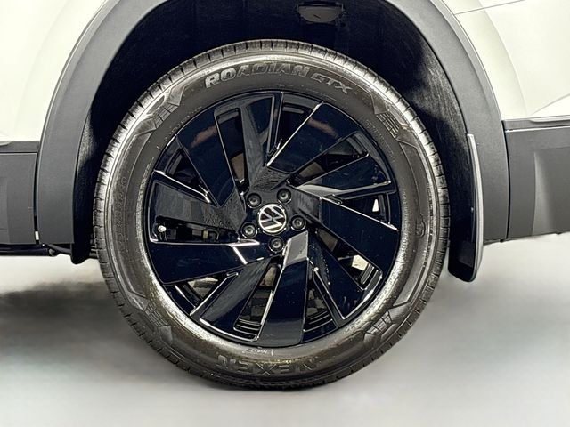 2026 Volkswagen Atlas SE w/Tech - Photo 32