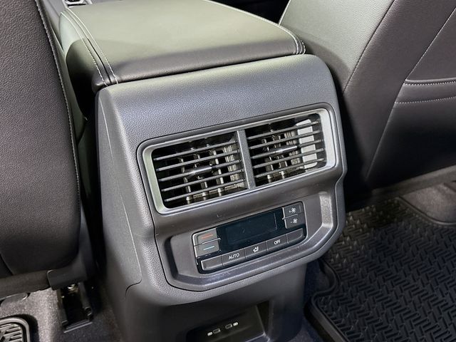 2026 Volkswagen Atlas SE - Photo 25