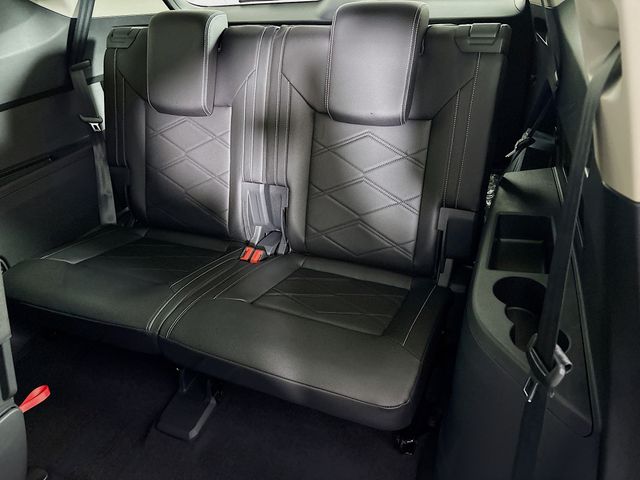 2026 Volkswagen Atlas SE w/Tech - Photo 29