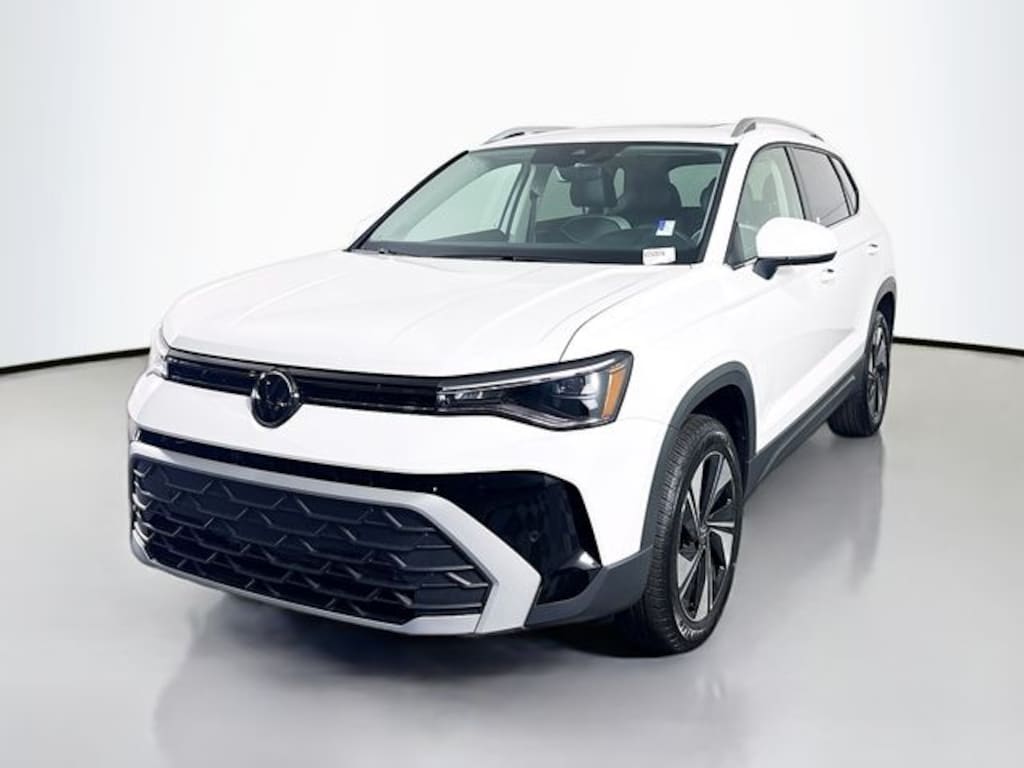 New 2025 Volkswagen Taos 1.5T SE SUV