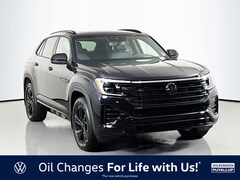 2026 Volkswagen Atlas Cross Sport 2.0T SEL R-Line Black SUV