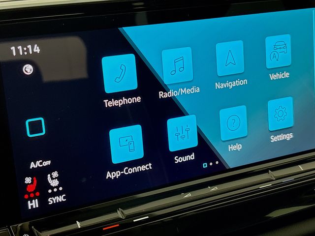 2026 Volkswagen Atlas SE w/Tech - Photo 16