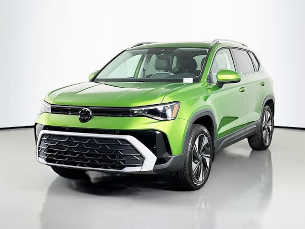 New 2025 Volkswagen Taos 1.5T SE SUV