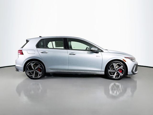 2025 Volkswagen Golf GTI SE - Photo 8