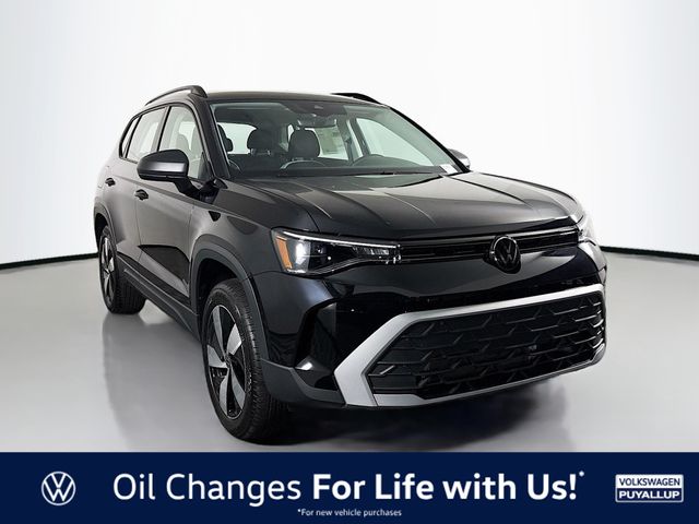 2025 Volkswagen Taos S's photo