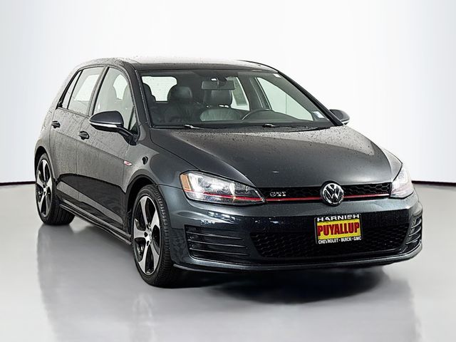 2015 Volkswagen Golf GTI SE's photo