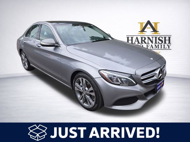 2015 Mercedes-Benz C-Class C300's photo