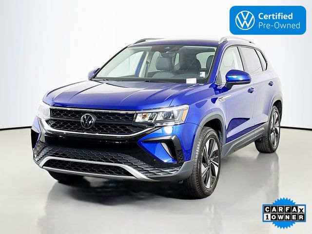 2024 Volkswagen Taos SE photo 3