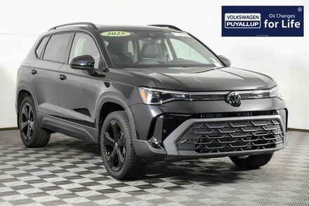 2025 Volkswagen Taos 1.5T SE Black SUV