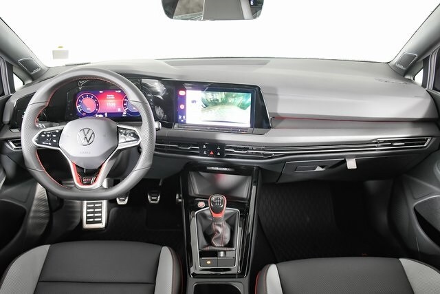 2024 Volkswagen Golf GTI 380 SE photo 3