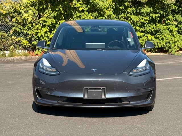 2018 Tesla Model 3 Long Range photo 2
