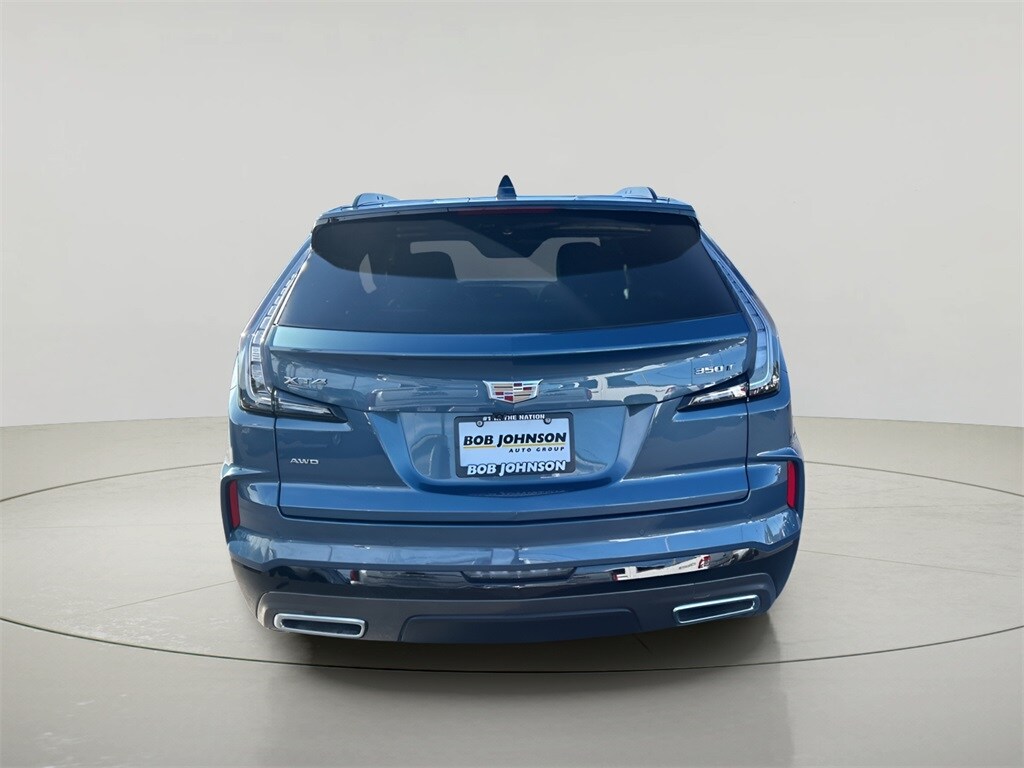 2025 Cadillac XT4 Sport photo 4