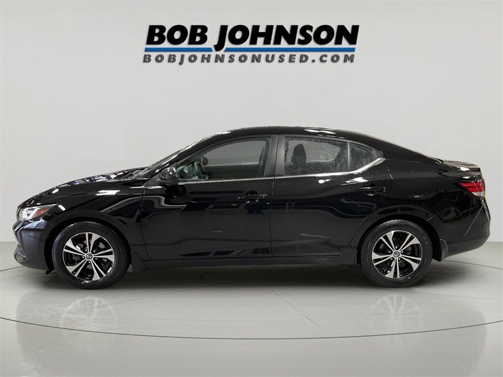 2023 Nissan Sentra SV photo 3