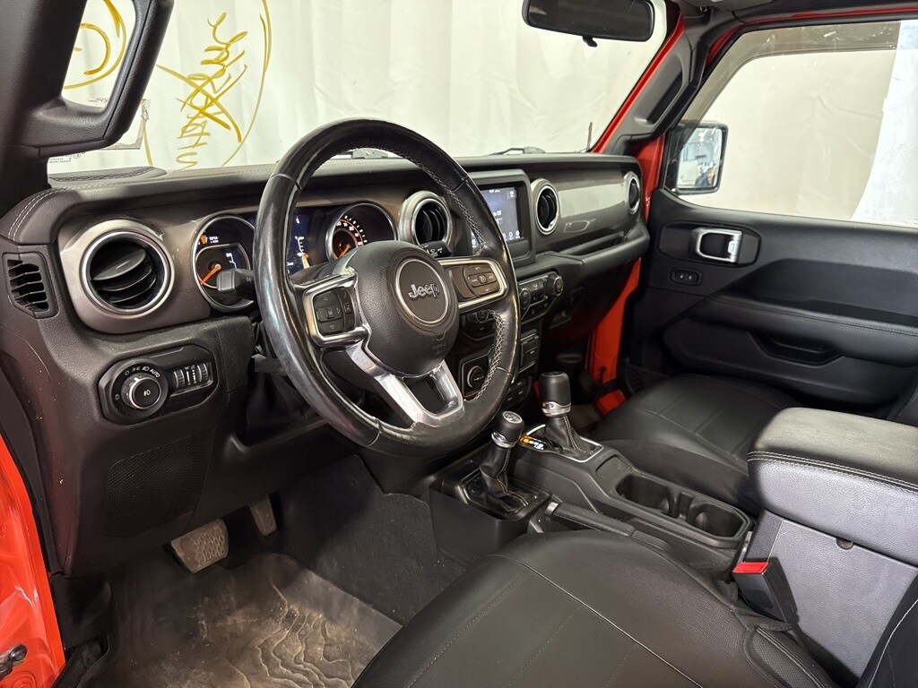 2019 Jeep Wrangler Unlimited Sahara photo 3