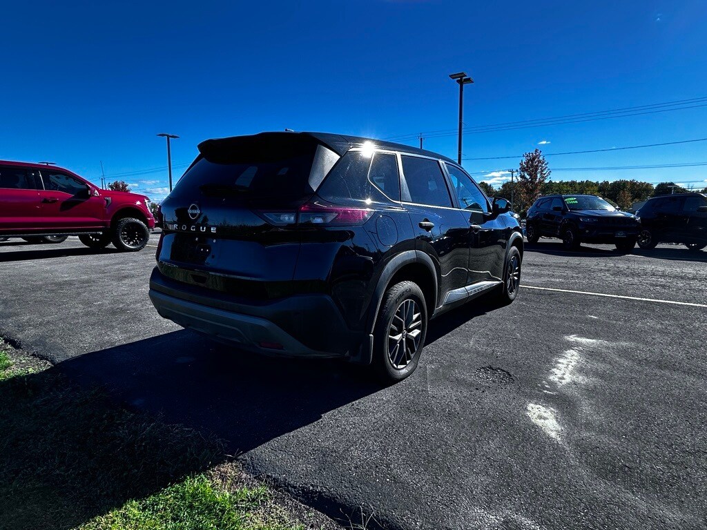 2022 Nissan Rogue S photo 4