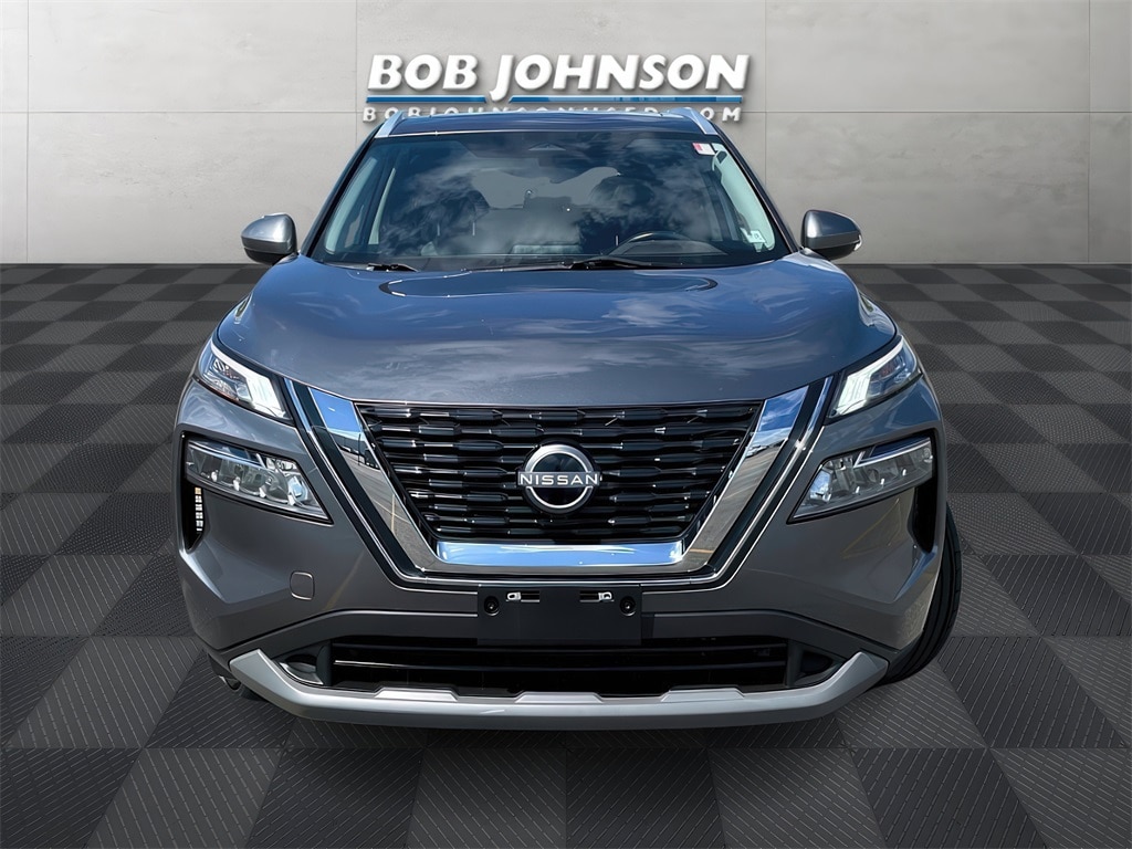 Used 2022 Nissan Rogue SV with VIN JN8BT3BB2NW335298 for sale in Rochester, NY