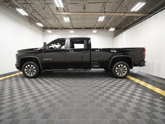 2024 Chevrolet Silverado 2500HD Custom photo 4