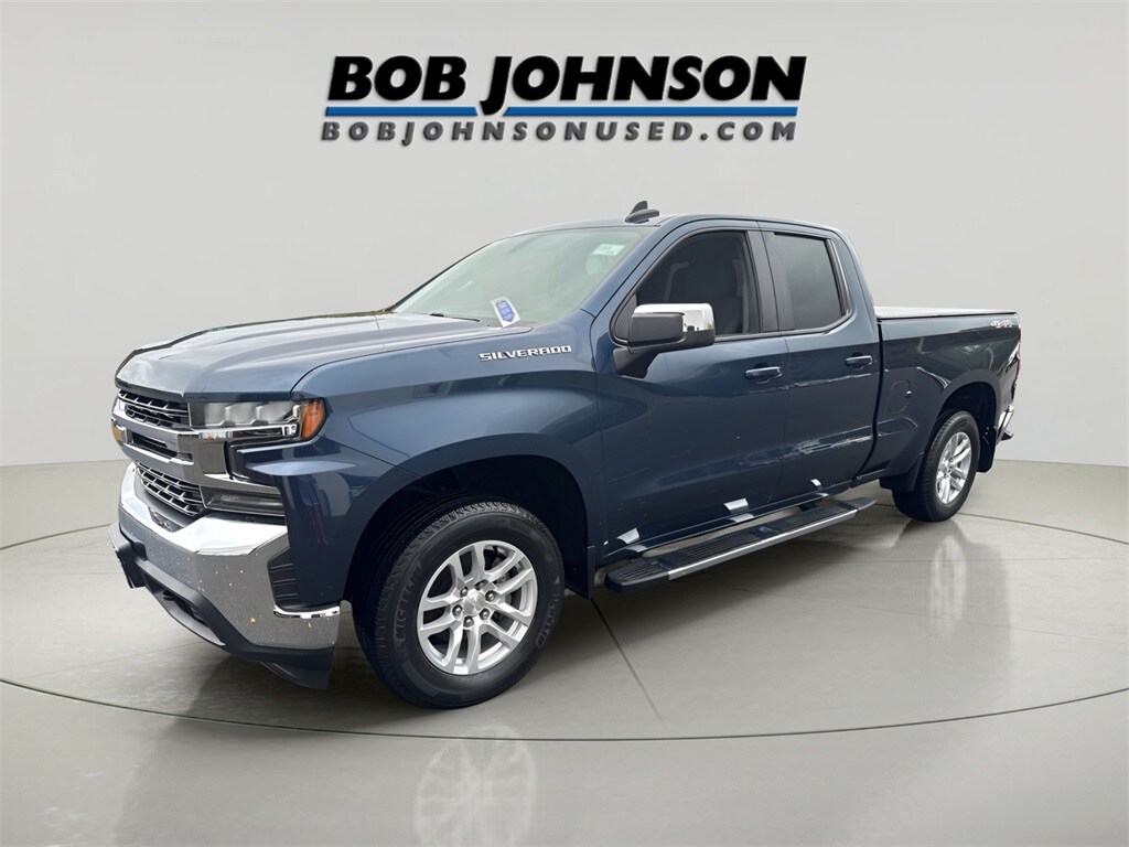 2019 Chevrolet Silverado 1500 LT photo 3
