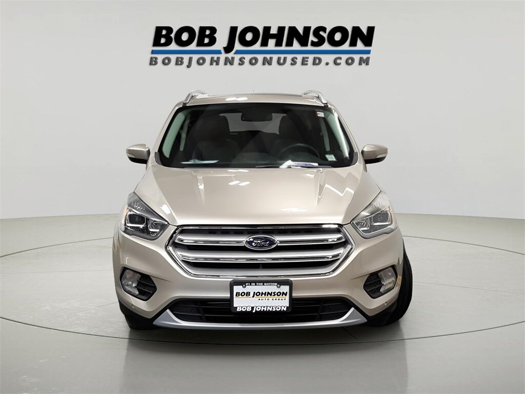 2018 Ford Escape Titanium photo 2