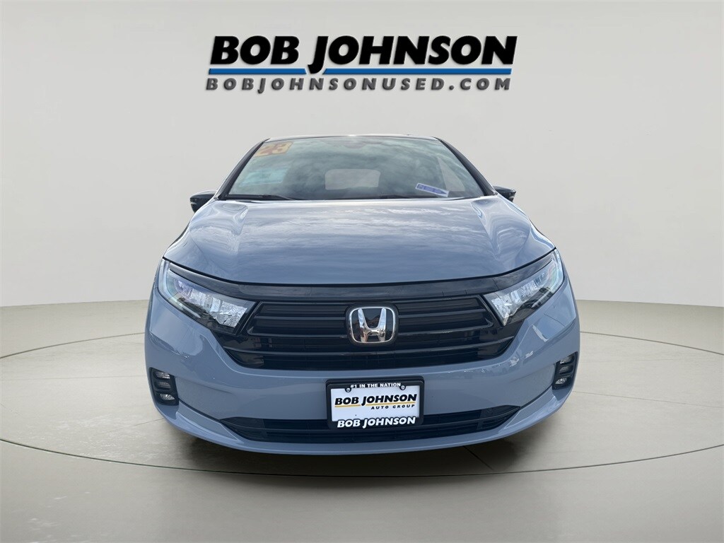 2023 Honda Odyssey Sport photo 2