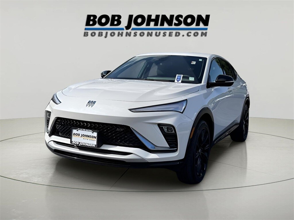 2024 Buick Envista ST photo 3