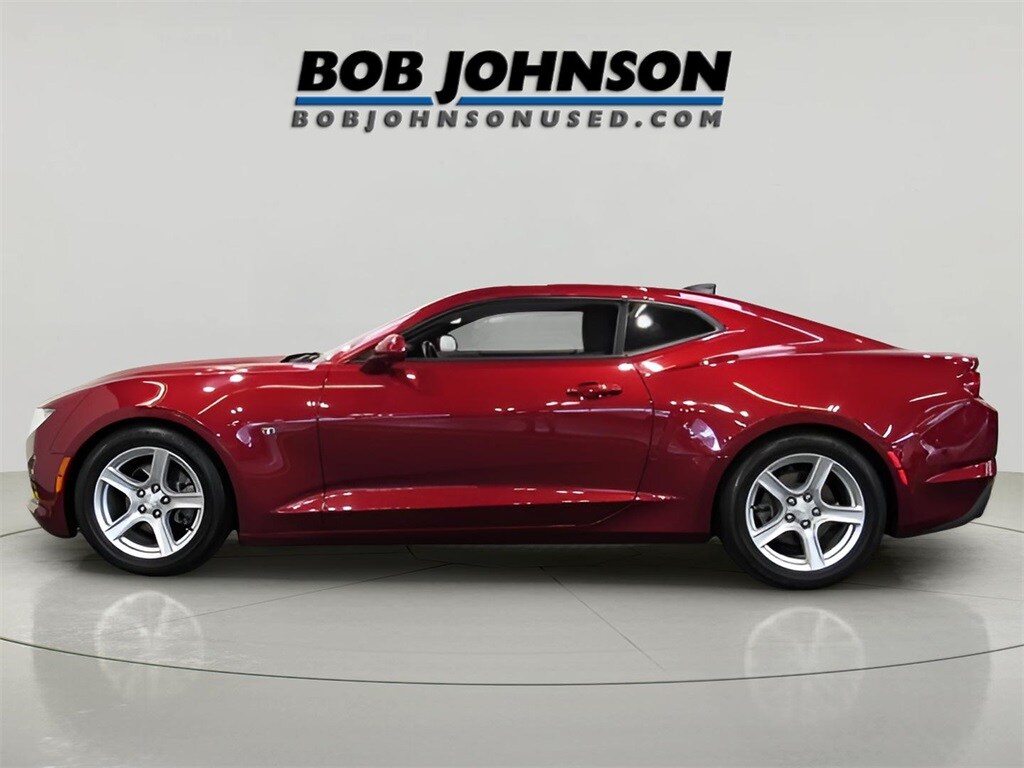 2021 Chevrolet Camaro 1LT photo 4