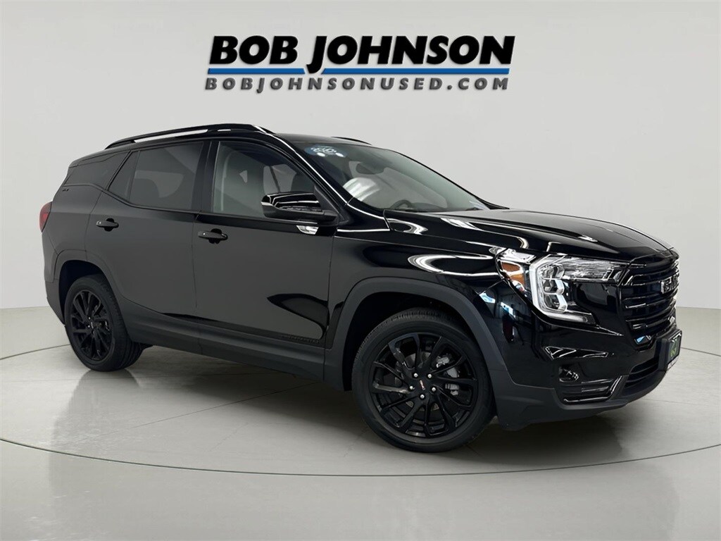 Used 2023 GMC Terrain SLT SUV