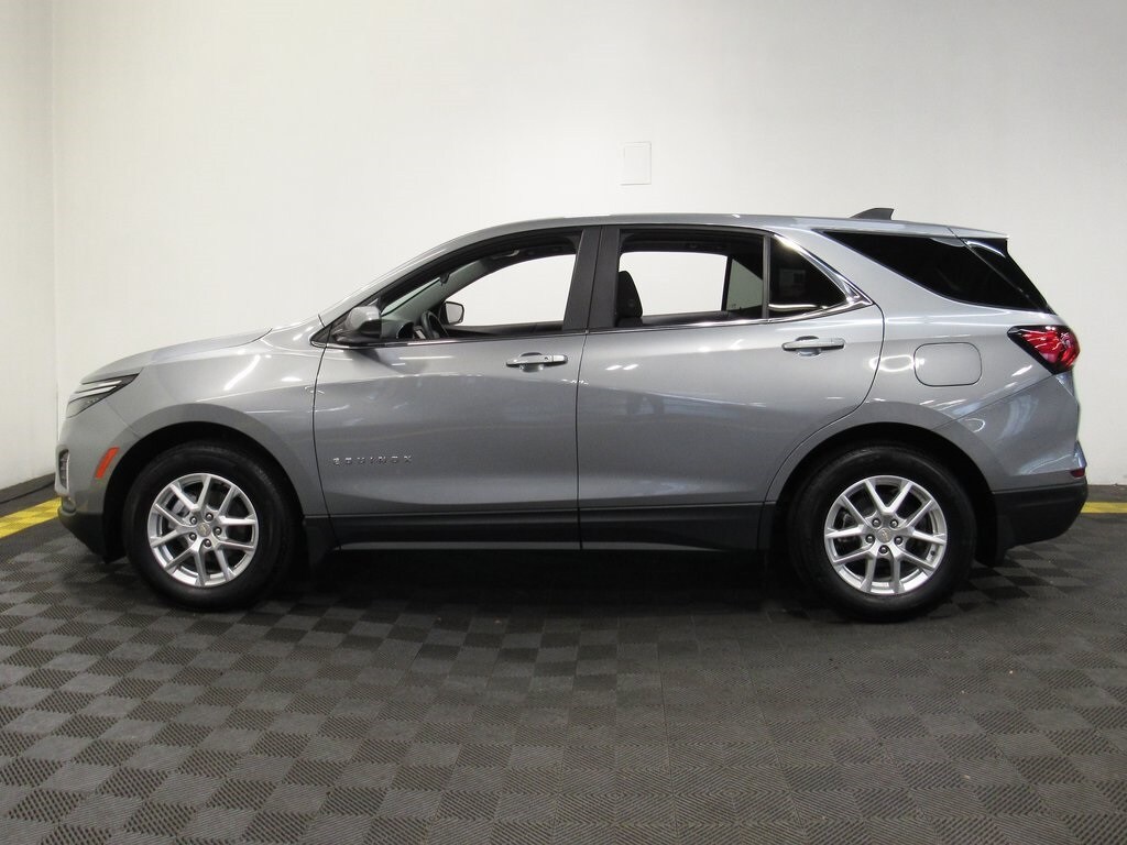2023 Chevrolet Equinox LT photo 4