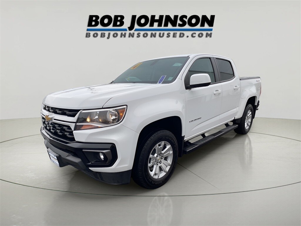 2021 Chevrolet Colorado LT photo 3