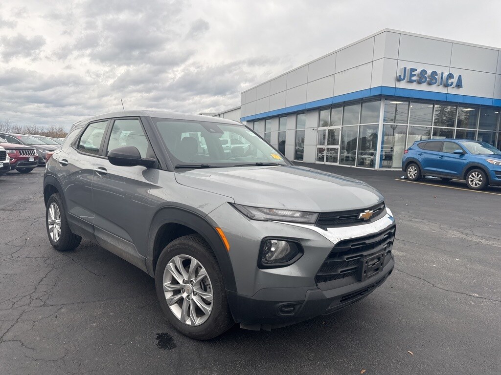 Used 2023 Chevrolet Trailblazer LS SUV