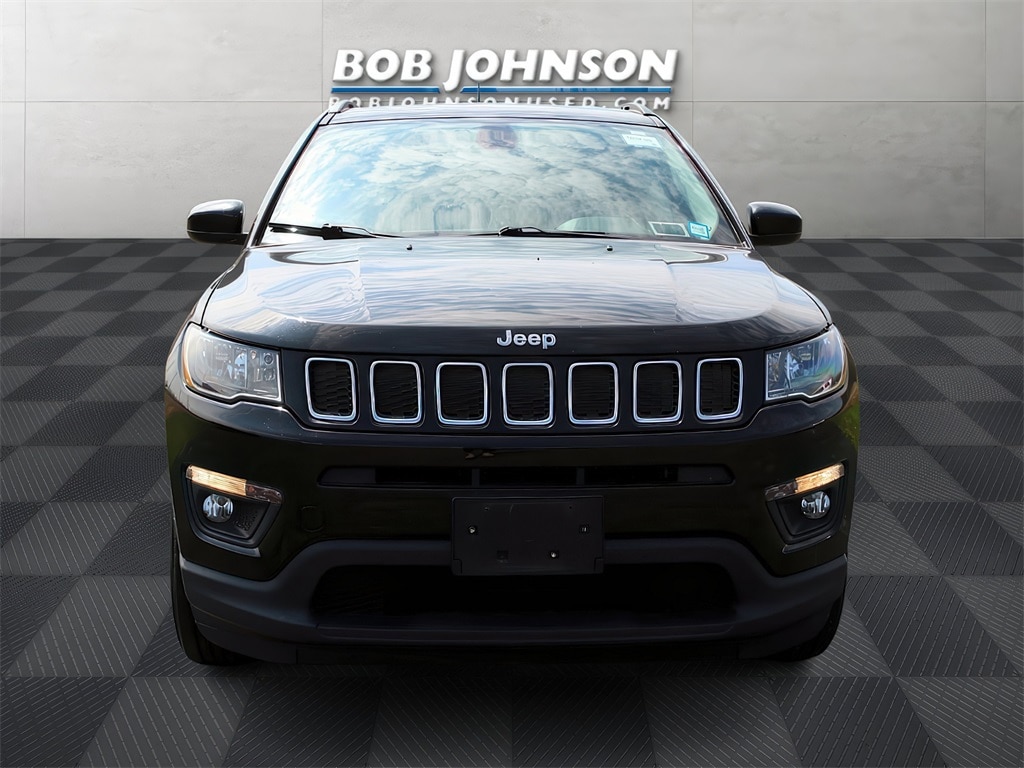 Used 2019 Jeep Compass Latitude with VIN 3C4NJDBB5KT670576 for sale in Rochester, NY
