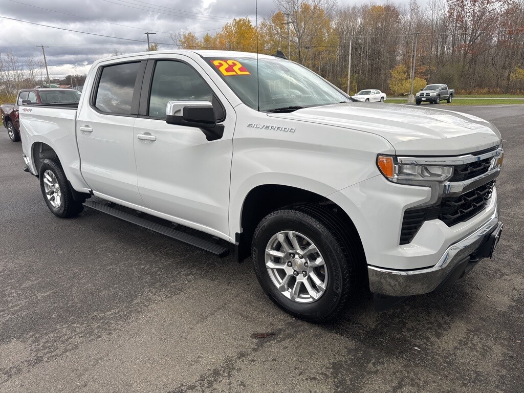 Used 2022 Chevrolet Silverado 1500 LT Truck