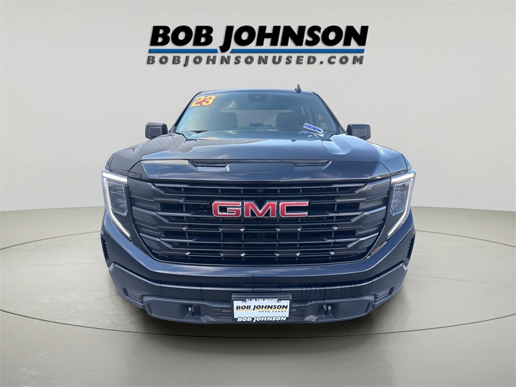 2023 Gmc Sierra 1500 Pro photo 2