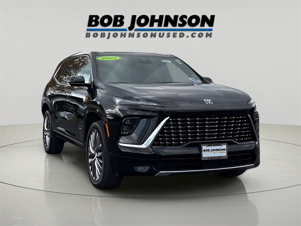 Used 2025 Buick Enclave Avenir SUV