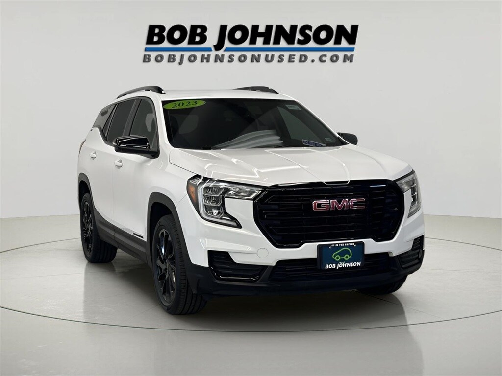 2023 Gmc Terrain SLE Elevation photo 3