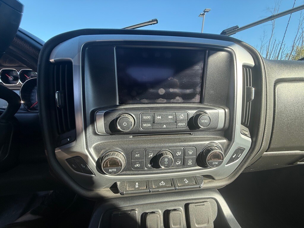 2018 Gmc Sierra 1500 SLE photo 3