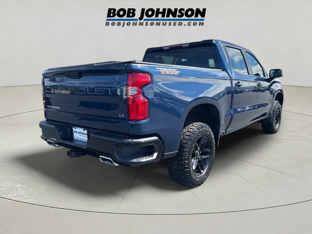 2023 Chevrolet Silverado 1500 LT Trail Boss photo 3