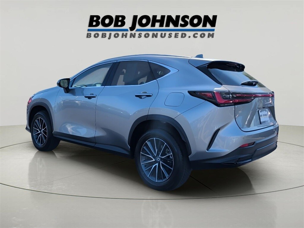 2025 Lexus NX 350 Premium photo 4