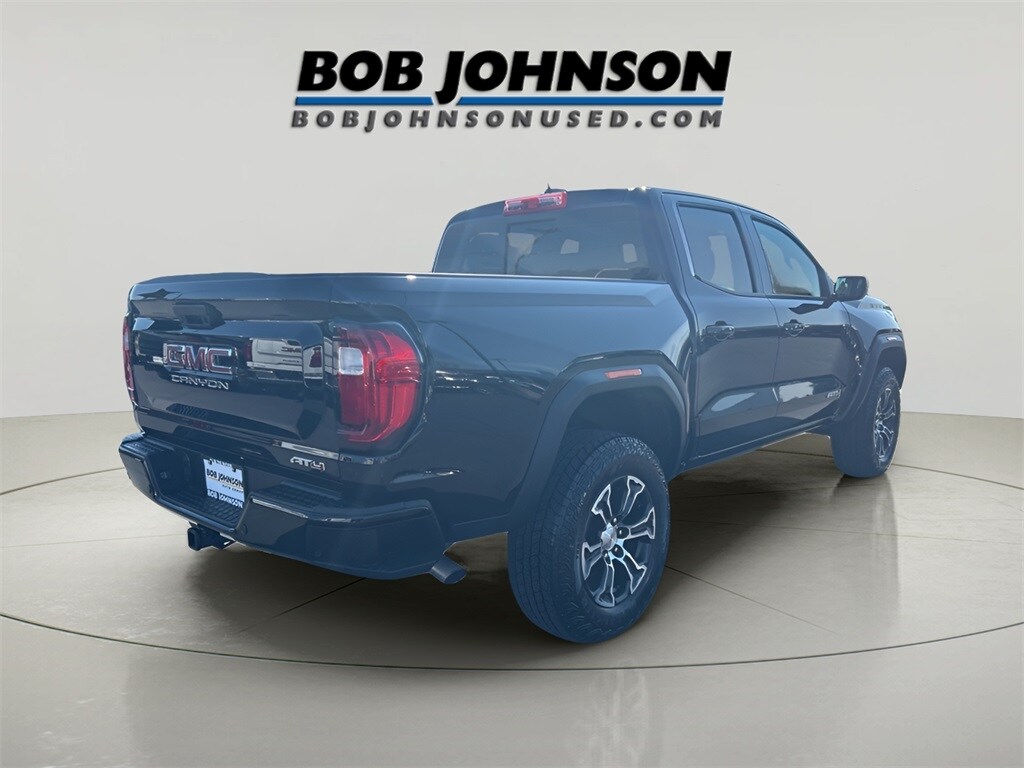 2025 Gmc Canyon AT4 photo 3