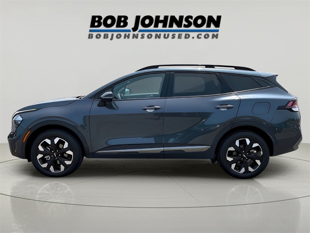 2023 Kia Sportage X-Line photo 2