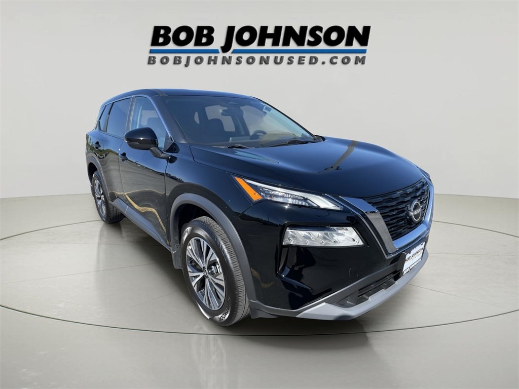 Used 2022 Nissan Rogue SV SUV