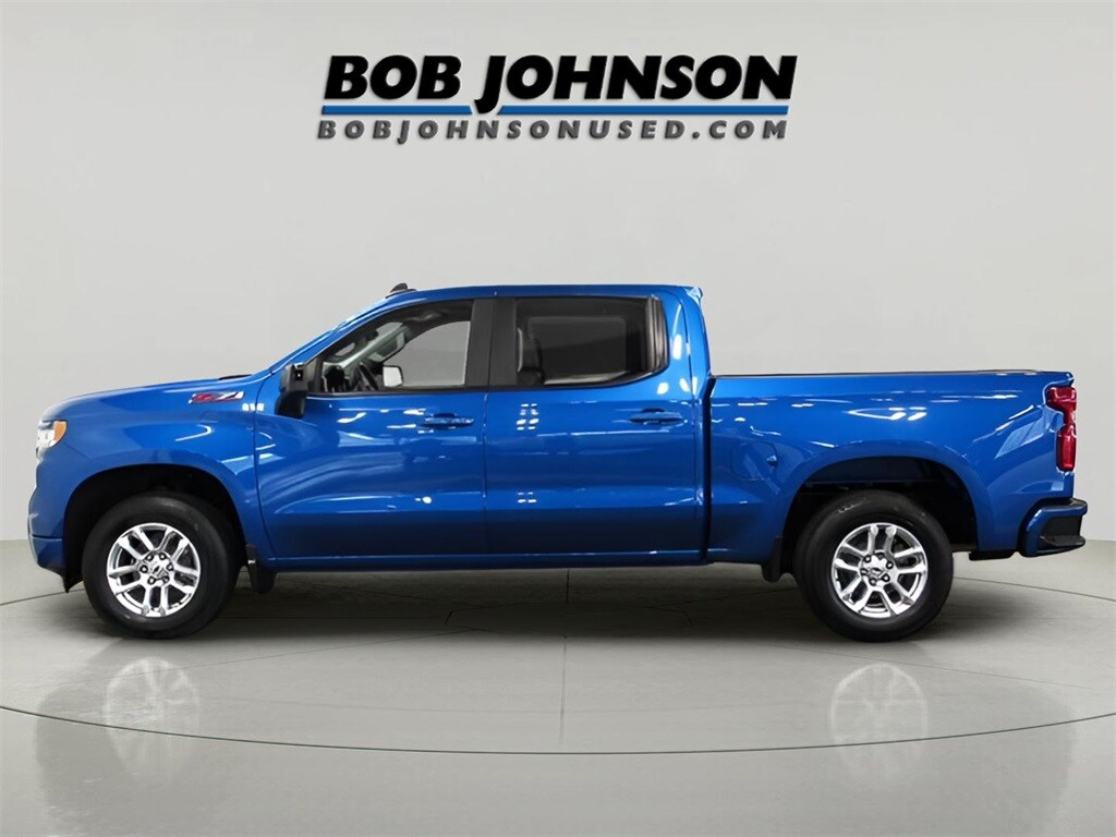 2022 Chevrolet Silverado 1500 RST photo 4