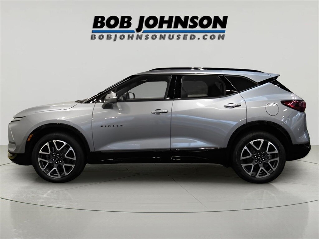 2024 Chevrolet Blazer RS photo 3