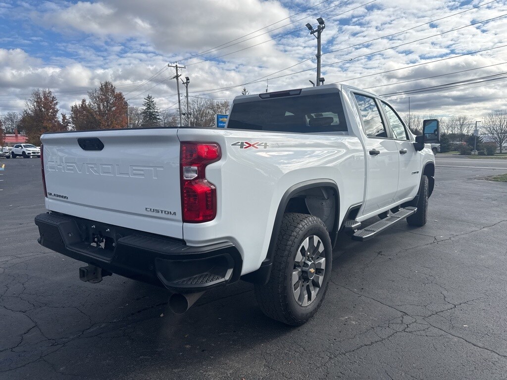 Used 2024 Chevrolet Silverado 2500HD Custom Truck