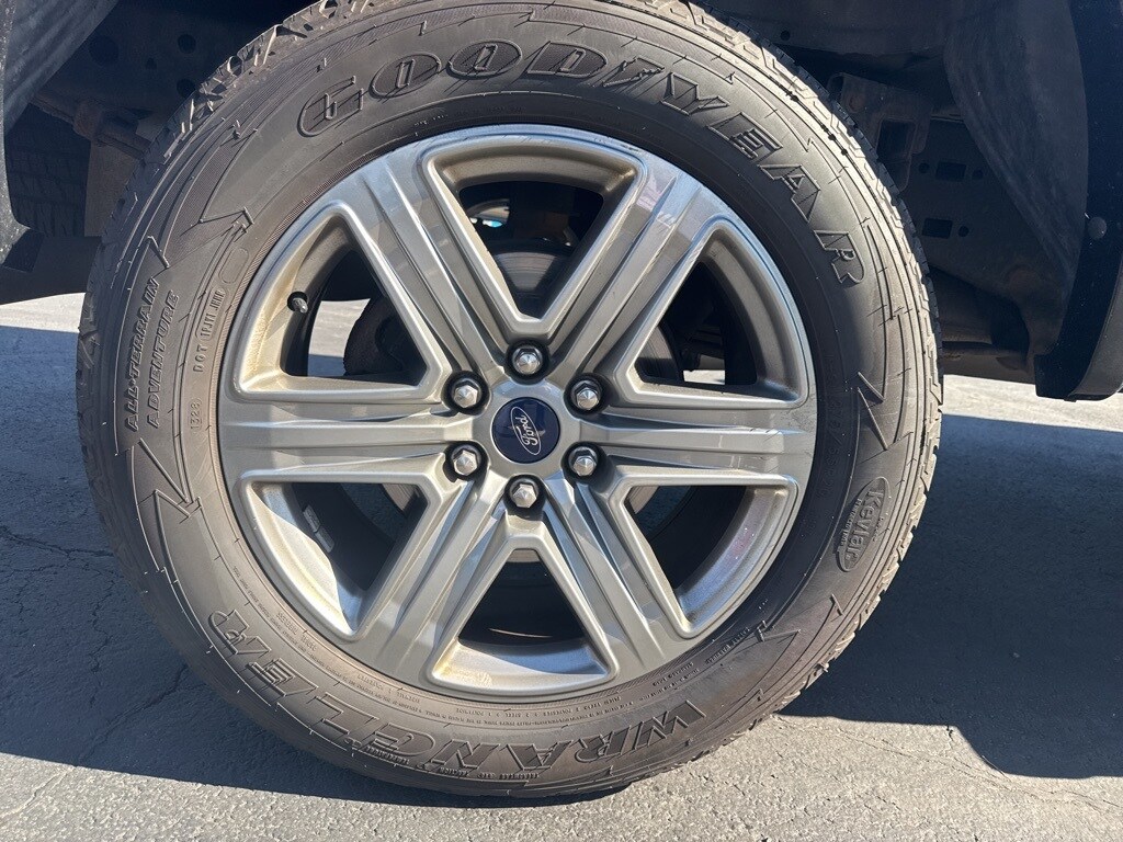 2018 Ford F-150 XLT photo 3