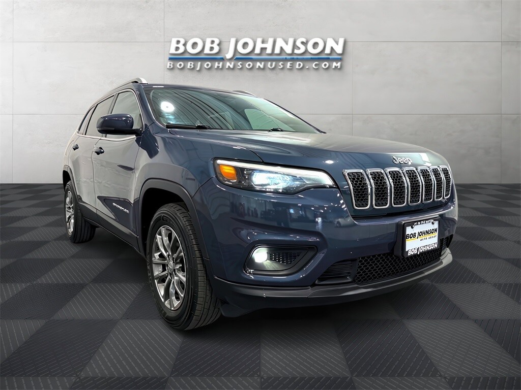 Used 2019 Jeep Cherokee Latitude Plus with VIN 1C4PJMLB2KD474771 for sale in Rochester, NY