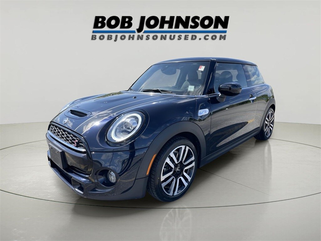 2021 Mini Cooper 2 Door Hardtop S photo 2