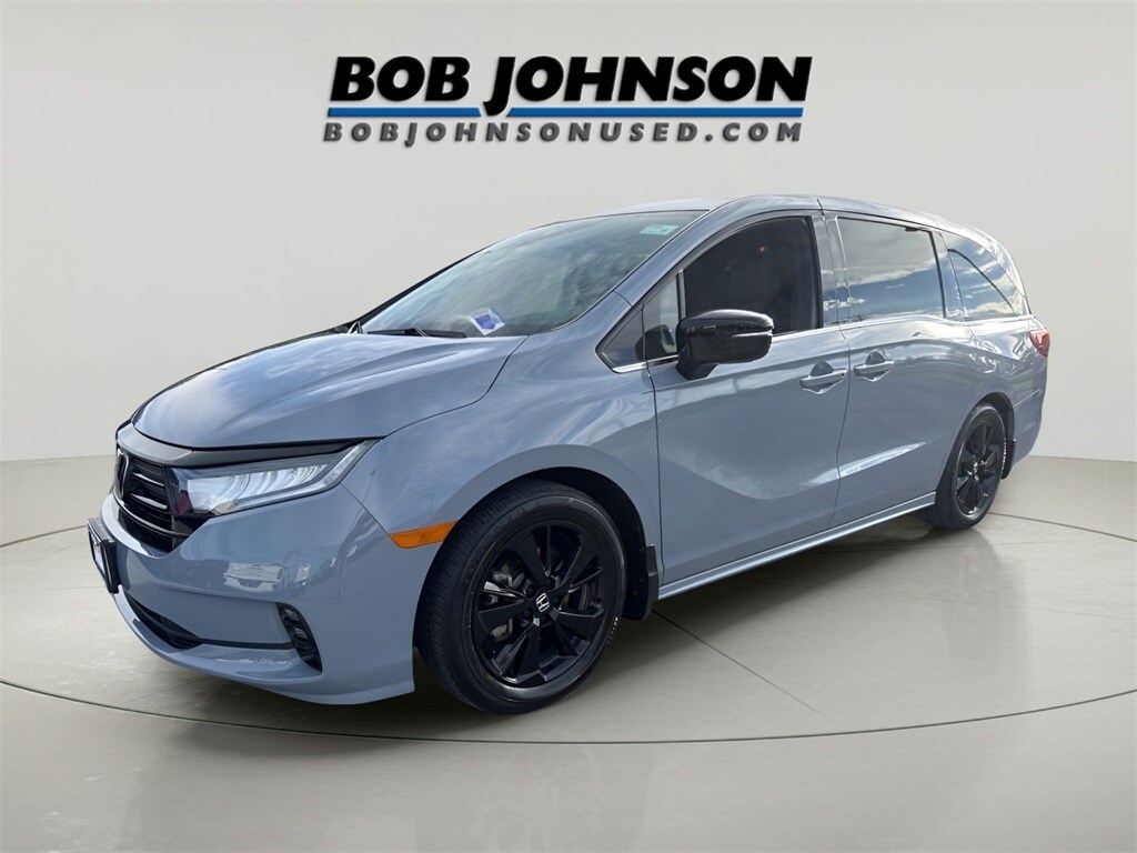 2023 Honda Odyssey Sport photo 3